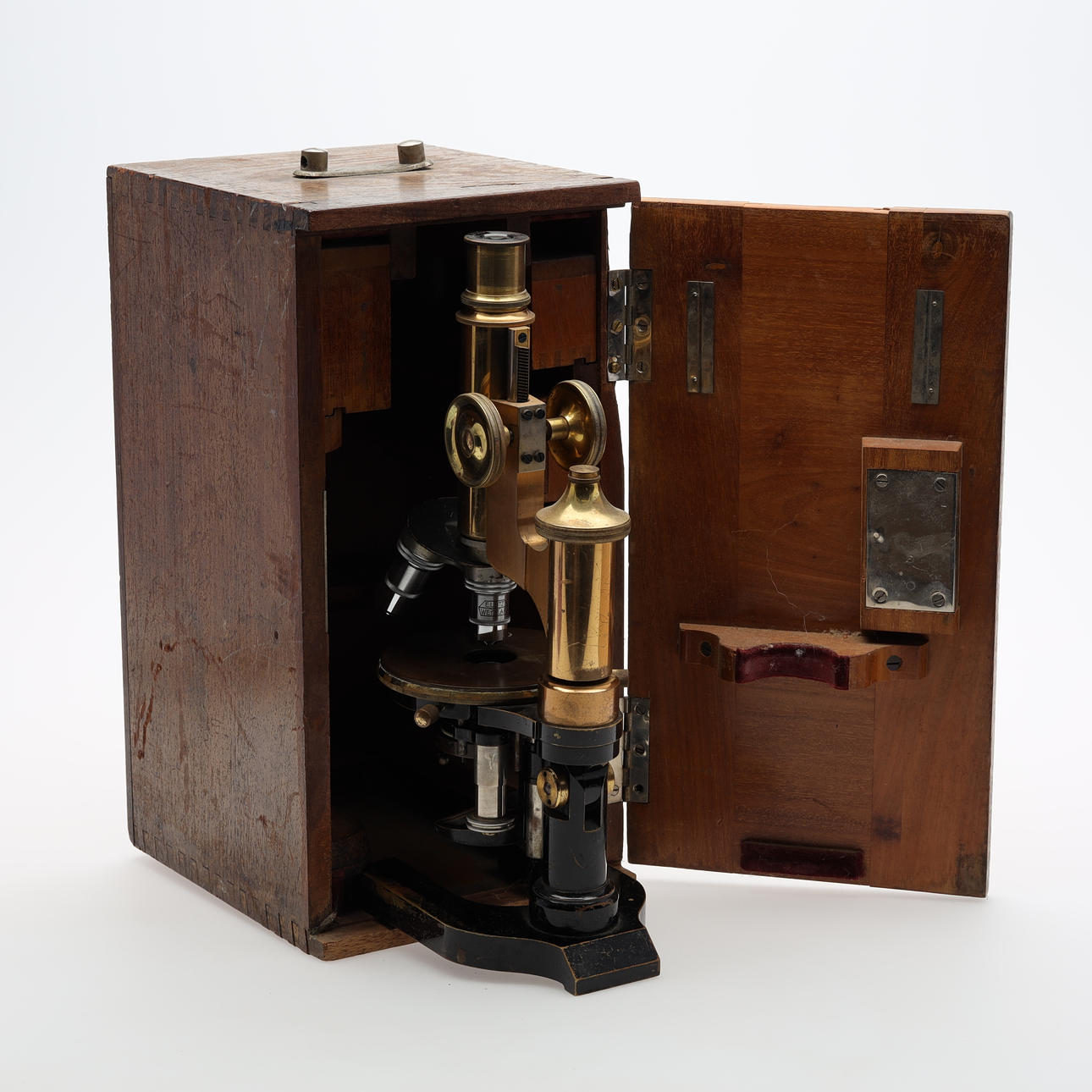 MICROSCOPE with original box, Ernst Leitz, Wetzlar, Germany circa 1900.