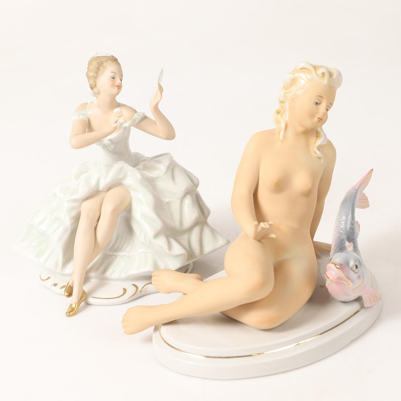 FIGURES, 2 kpl, posliini, fl. a. Wallendorf, Saksa.