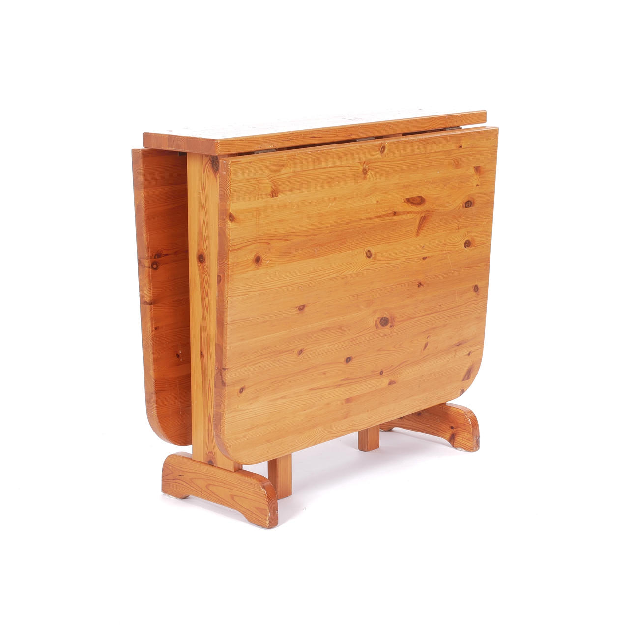 A 1970′s solid pine percussion table.