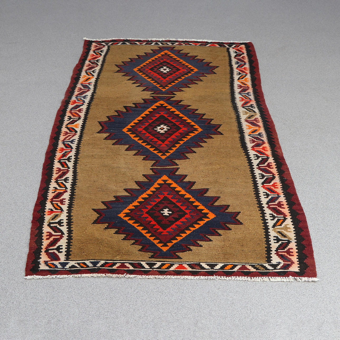 KELIM. Tissue, wool on cotton wool.