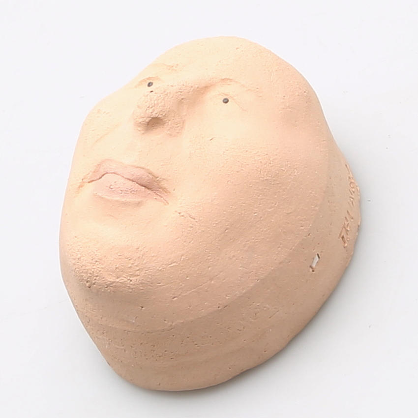 JOHAN THUNELL. Ansikte, lergods, signerad Thunell och daterad -63 H.