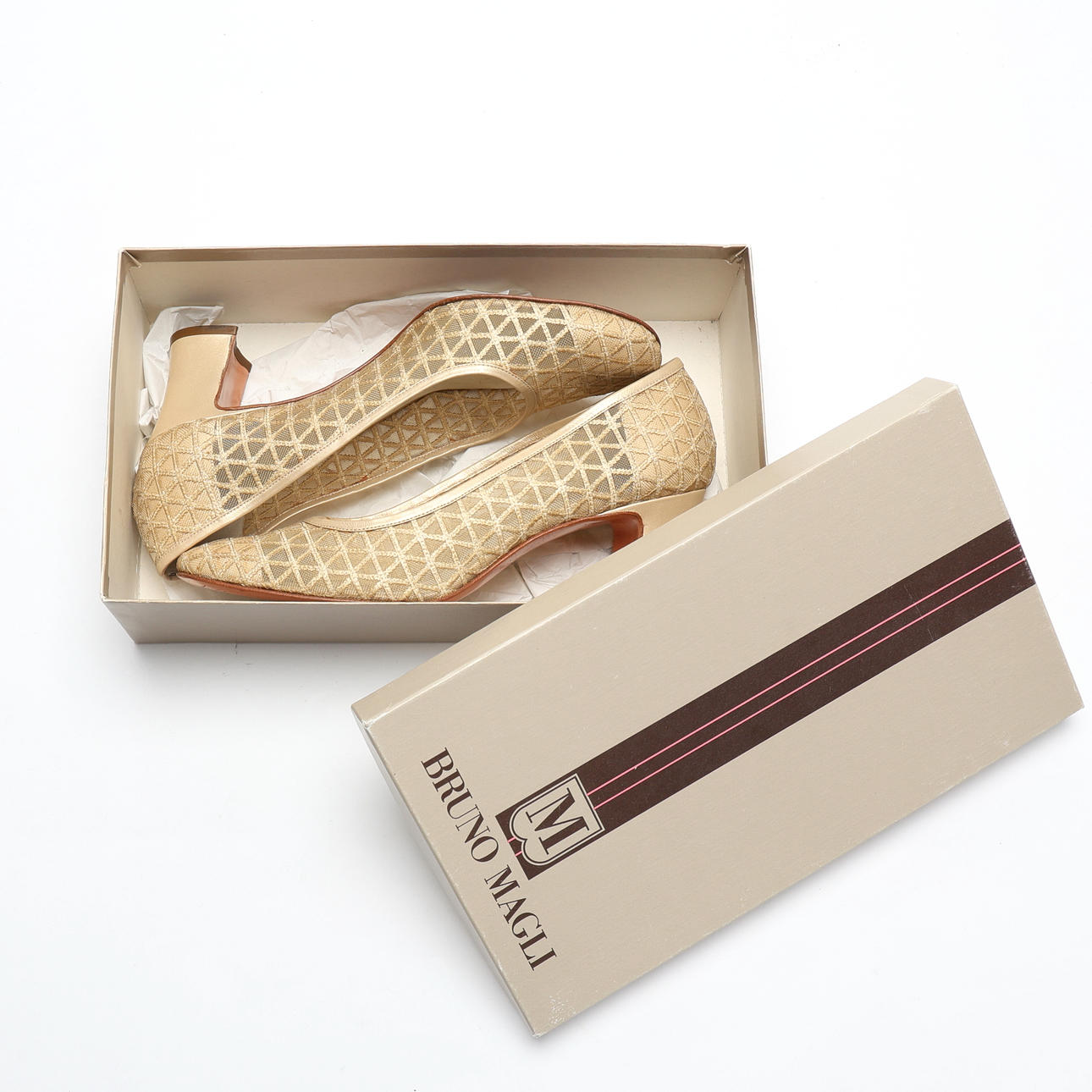 写真更新、美品、BRUNO MAGLI Bruno Magli - Official Website
