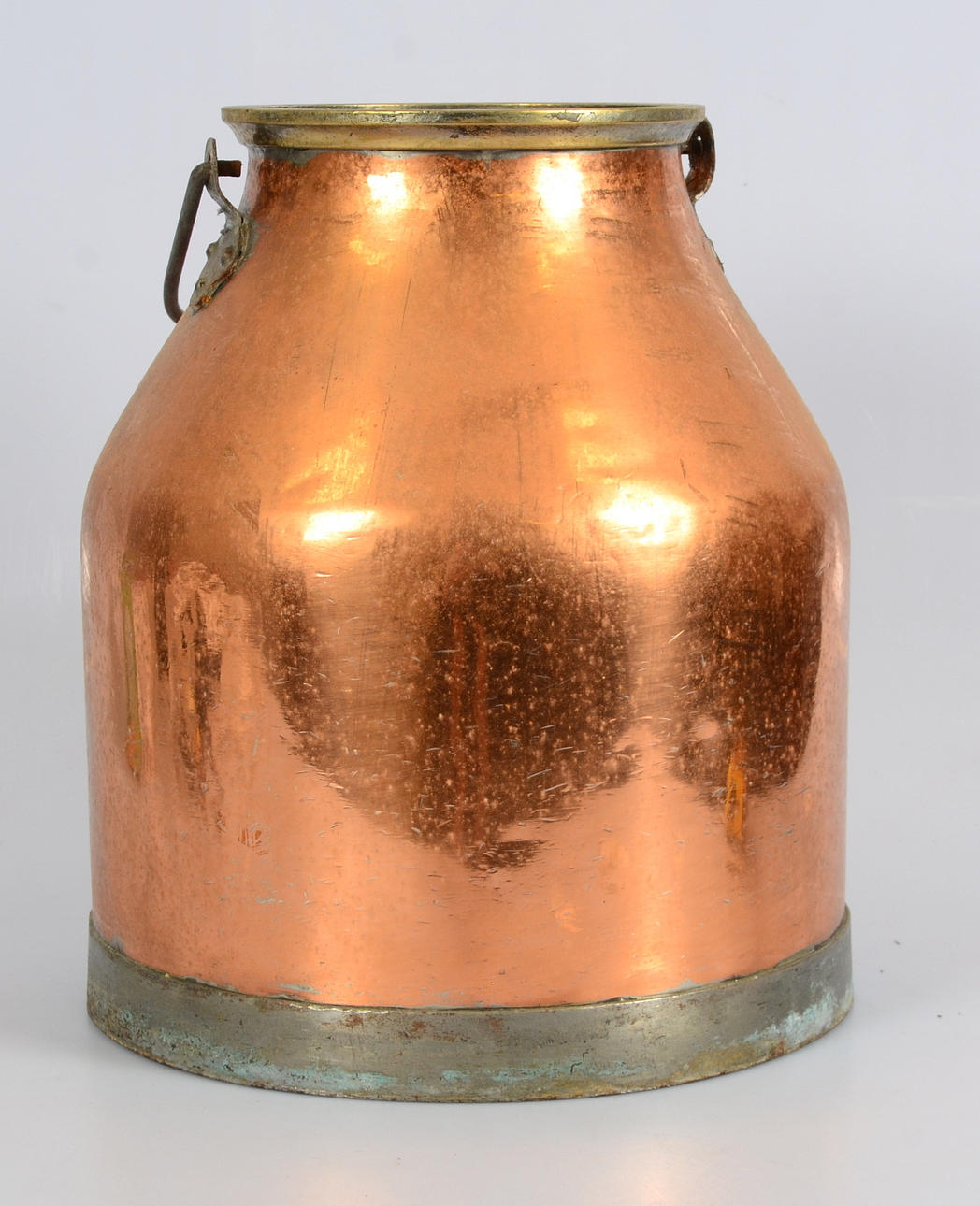 MJÖLKSPANN, koppar, 1900-talets första hälft.