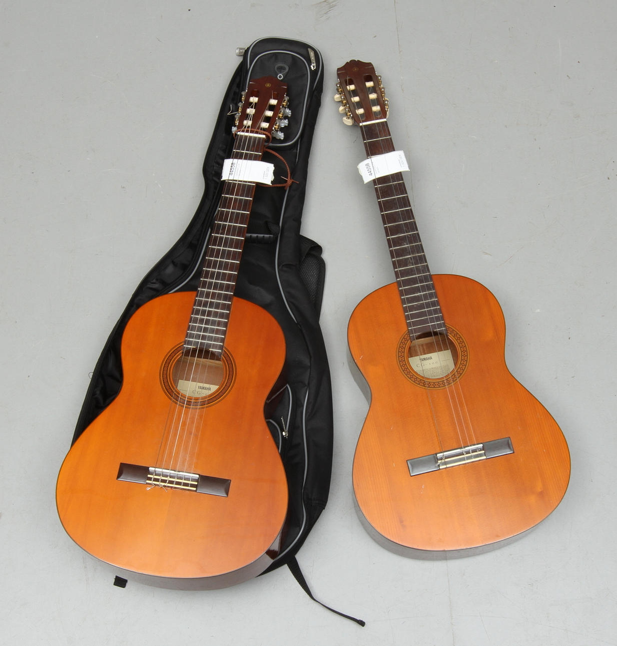 GITARRER, 2 st, Yamaha.