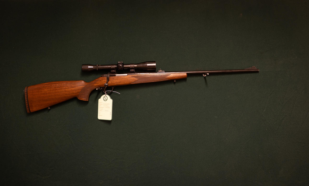 Beretta Caliber 222rem. Additional No. 176560.