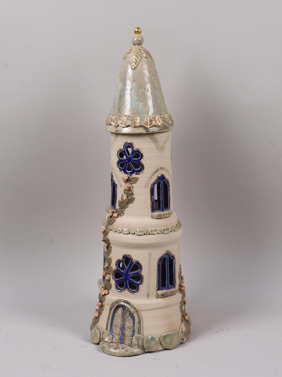 MADELEINE HILLGRUND LILY, ceramic tower.