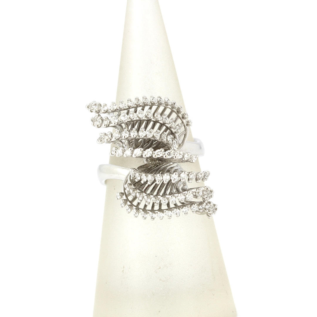 1CT DIAMOND SPRAY RING.