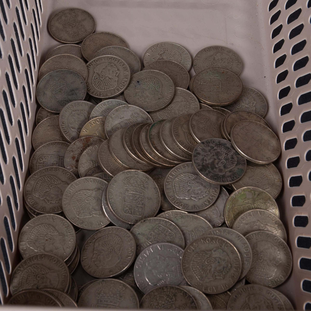 COINS. Silver, Sweden 707 g.