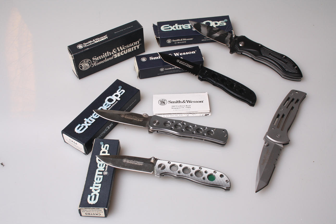 FÄLLKNIVAR, Smith & Wesson , 5 st.