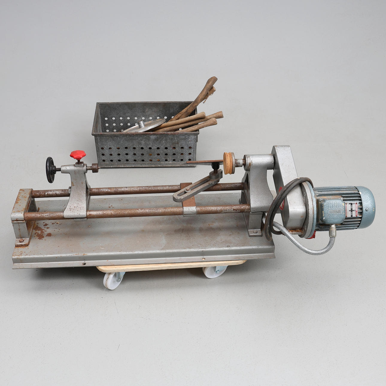 LATHE + VARIOUS TOOLS, “hägglunds” 50/1960's.