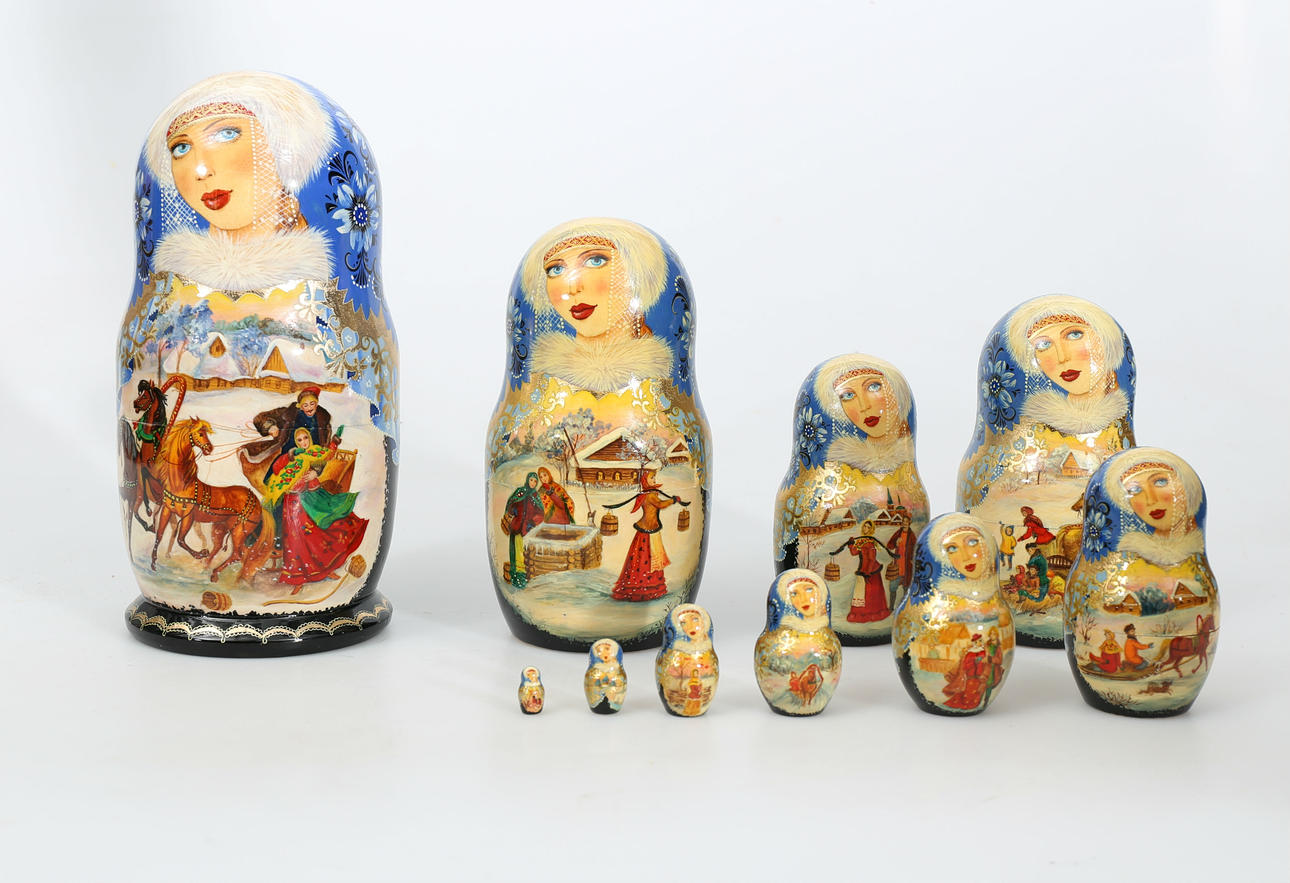 DOCKOR, trä, handmålade, 10 stycken, Ryssland, 1900-2000-tal.