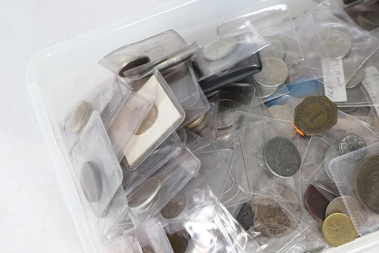 A LARGE COLLECTION OF ASSORTED WORLD COINS. Coins, Medals & Stamps ...