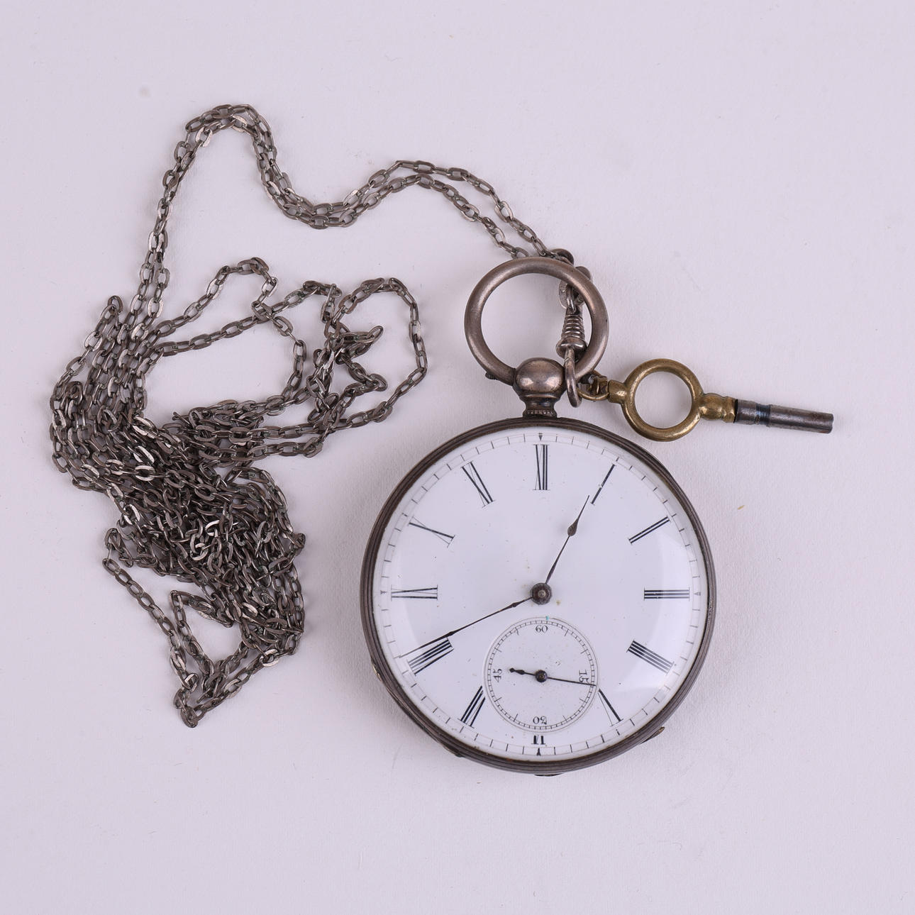 POCKET WATCH, key chain.