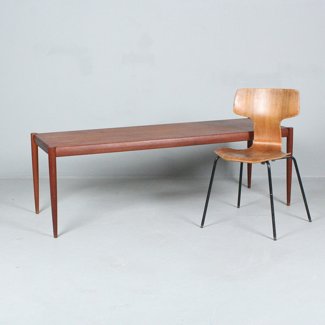 Coffee table/Coffee table made of teak, Denmark, 1960s.
