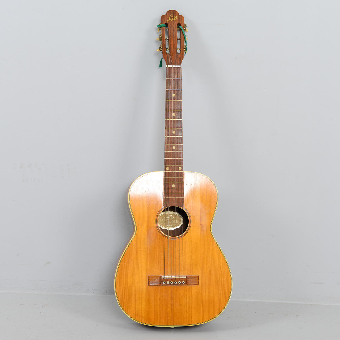 GUITAR, Herman Carlson Levin.