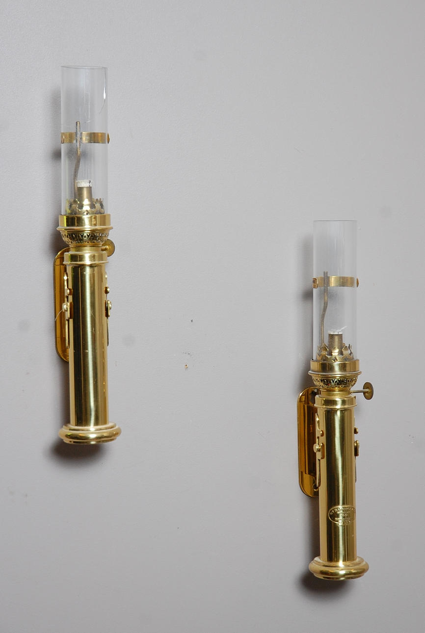 OLJELAMPOR, 1 par, GV Harnisch Eft Kjöbenhavn.