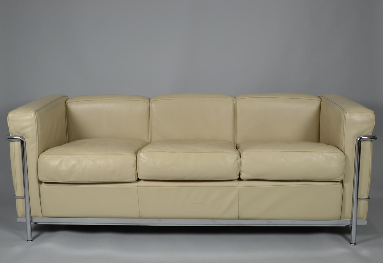 LE CORBUSIER. SOFFA LC2 för Cassina.