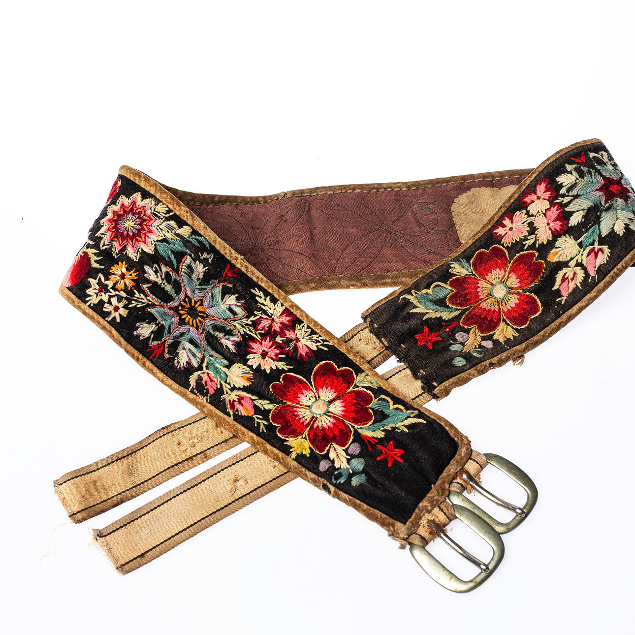 A belt, general public, early 1900 - speech.