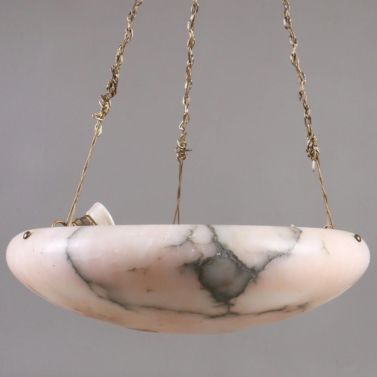 TAKARMATUR, alabaster, ampel, 1900-talets första kvartal.