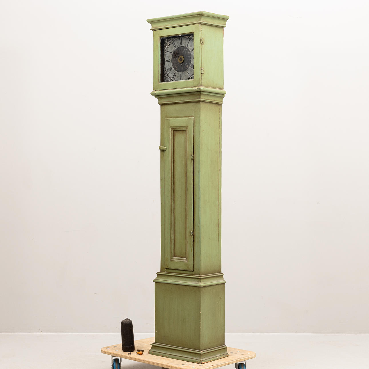 Un reloj de pie de los siglos XVII/XIX.