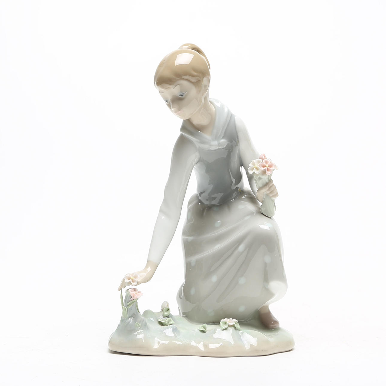 Lladro, posliinihahmo.