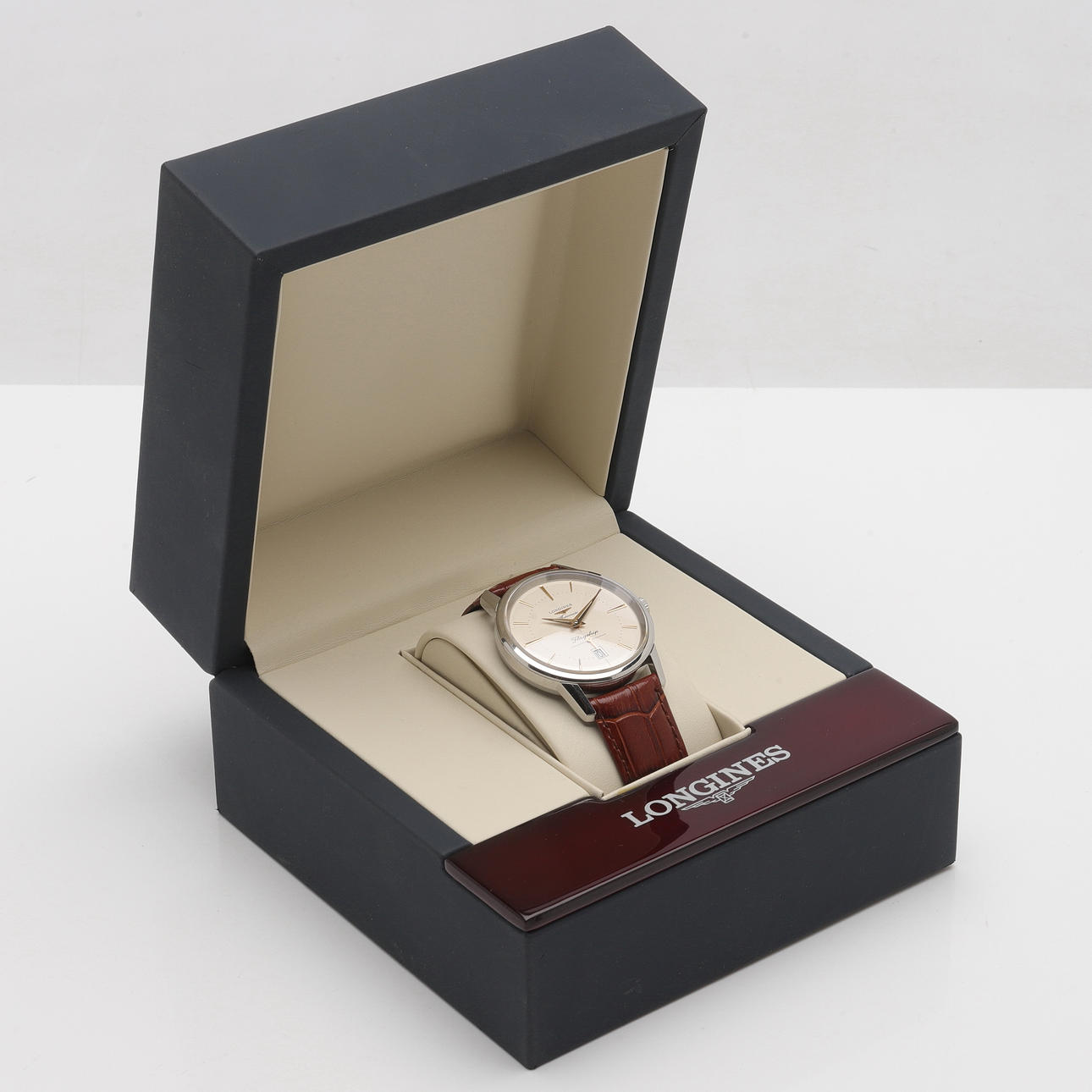 LONGINES. armbandsur, stål, "Flagship Heritage".