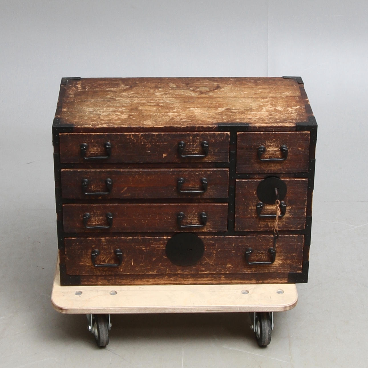 BYRÅ/BESTICKSSCHATULL, Japan, 1900-tal.