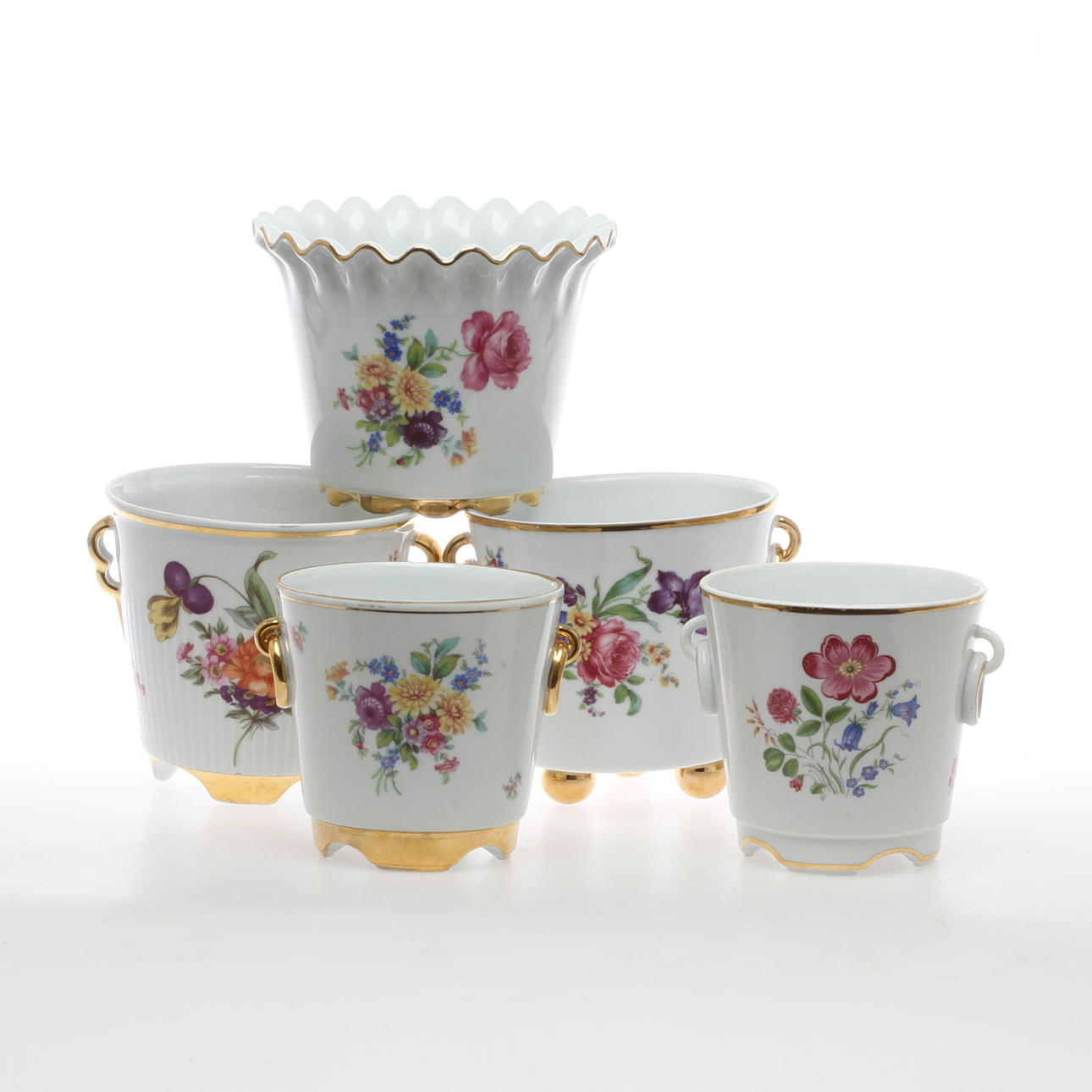 YTTERFODER, 5 st, porslin, bland annat Hackefors och Upsala-Ekeby Karlskrona, 1900-tal.