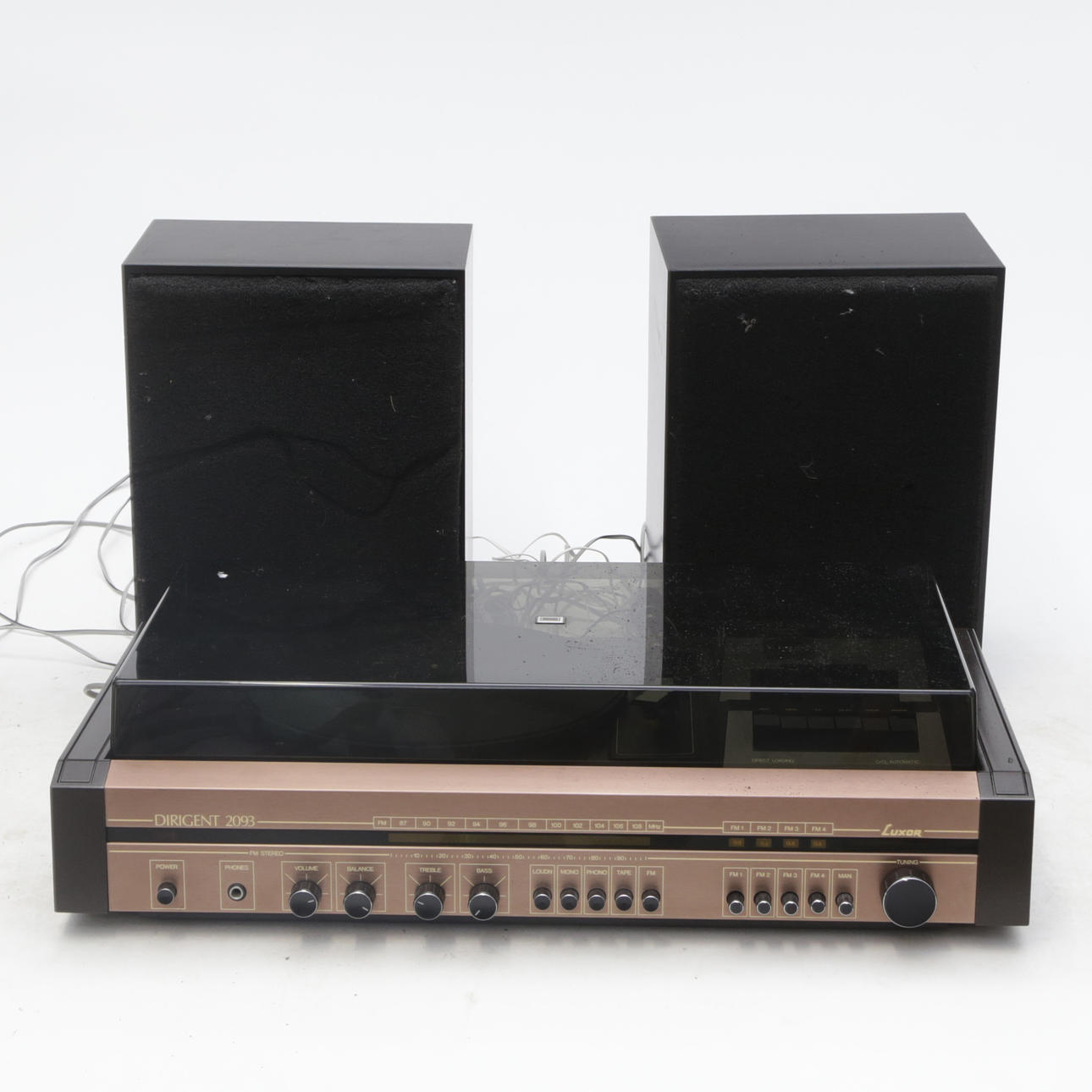 A 3-piece music installation, Luxor, Conductor 2093.