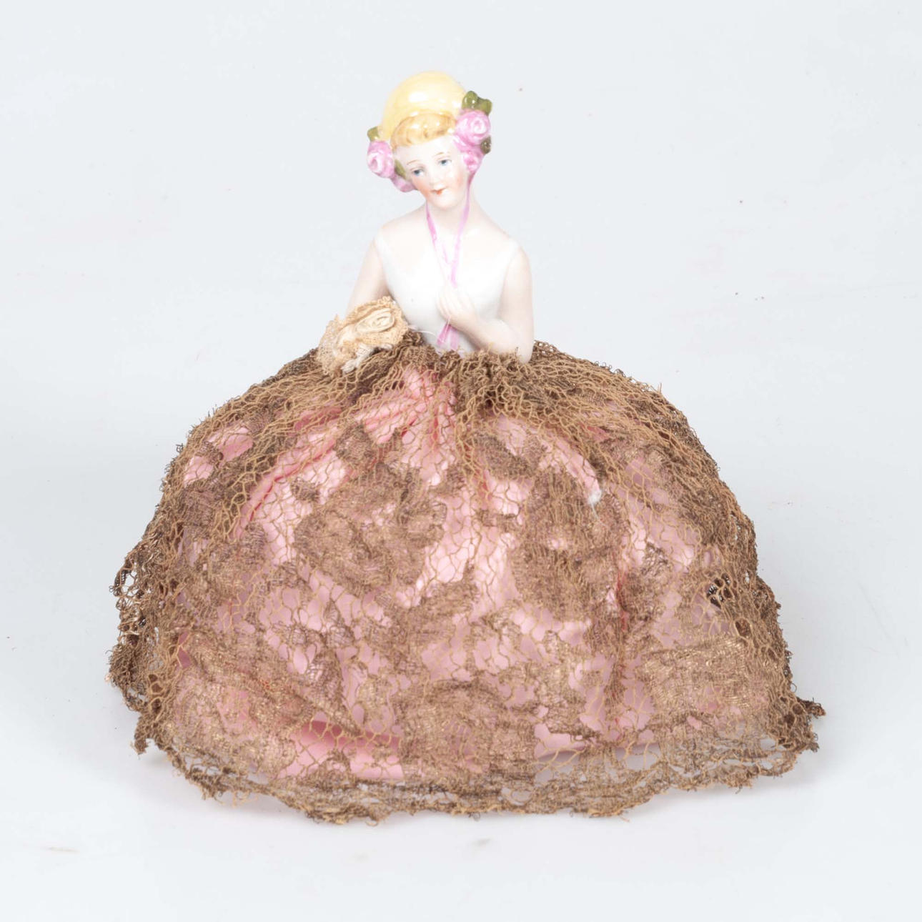 NÅLDYNSDOCKA, 1900-talets första hälft.