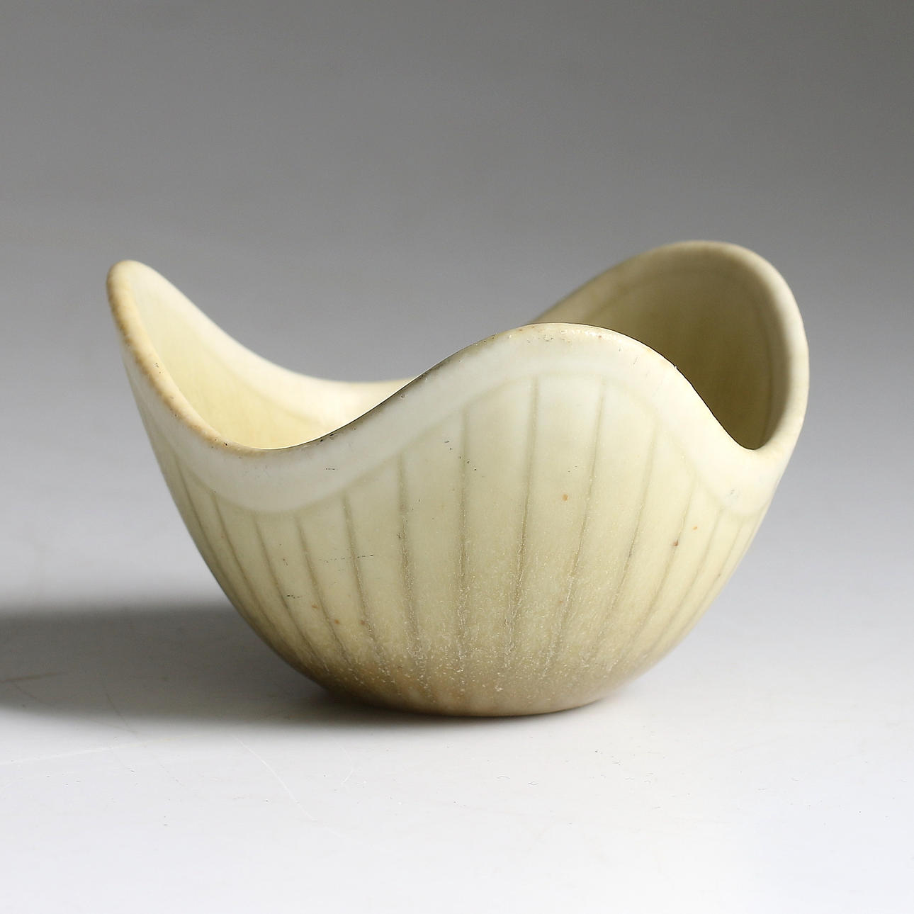 SKÅL, stengods, signerad, Gunnar Nylund, Rörstrand, 1900-talets mitt.