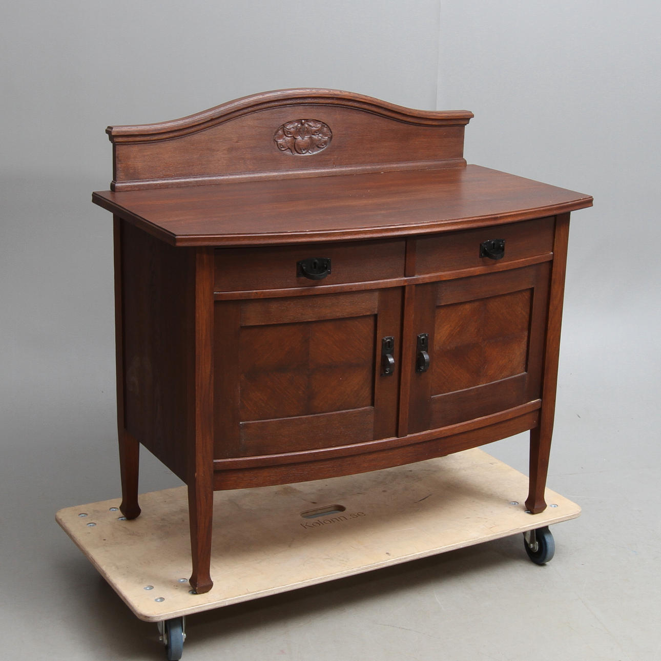 SKÄNK, jugend, 1900-talets första hälft.