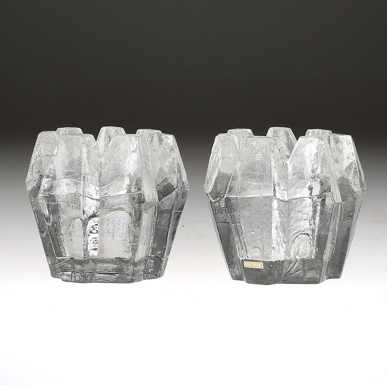 LJUSLYKTOR, 2 st, glas, Christer Sjögren, Lindshammar, signerade.