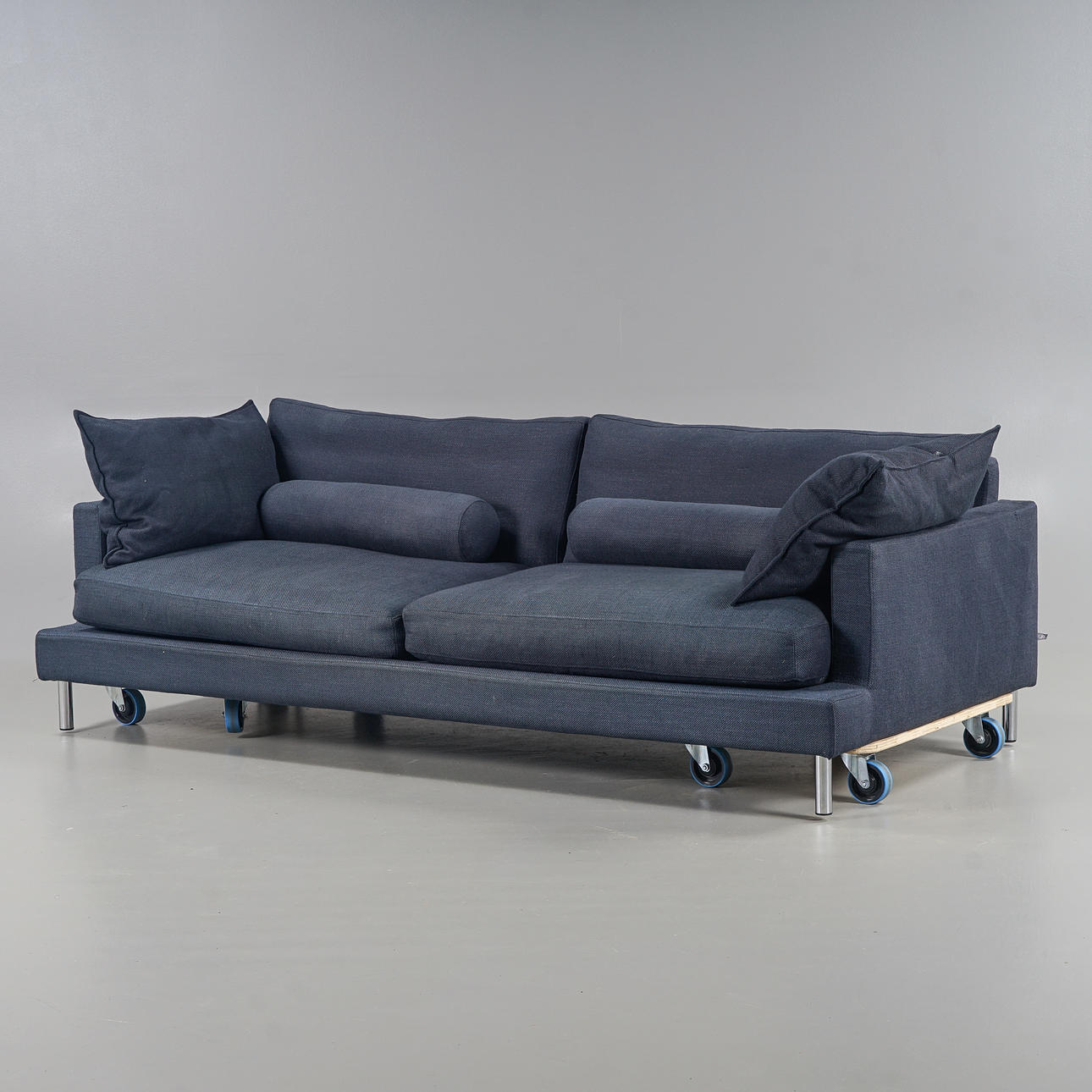 JENS JUUL EILERSEN. Sofa “Great Lift” Eilersen, Denmark, 2000s.
