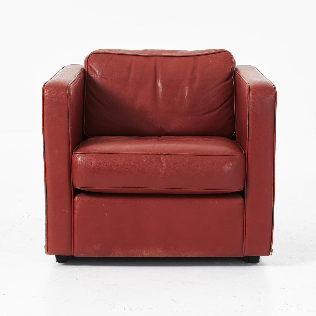 ERIK JØRGENSEN. Ein Sessel „EJ 430-1", Erik Jørgensens Møbelfabrik, Dänemark, 1970er/80er Jahre, mit Lederpolsterung.