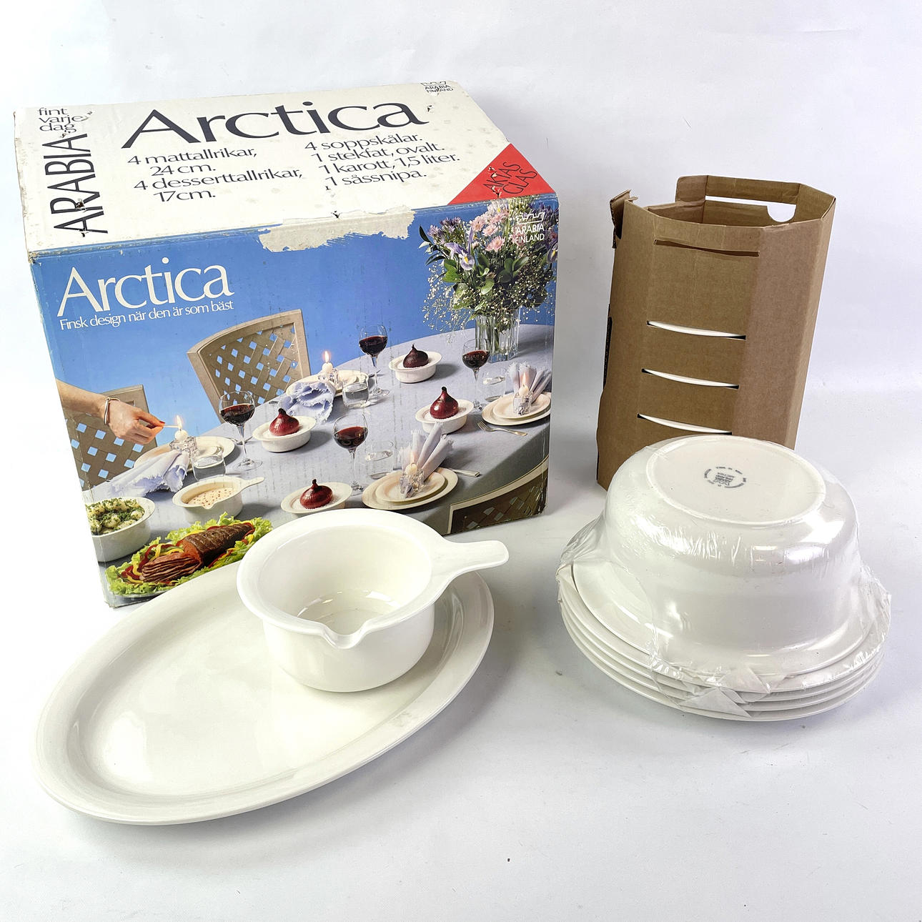 DINNERWARE, 15 pieces. “Arctica”, Arabia, Finland. Ceramics