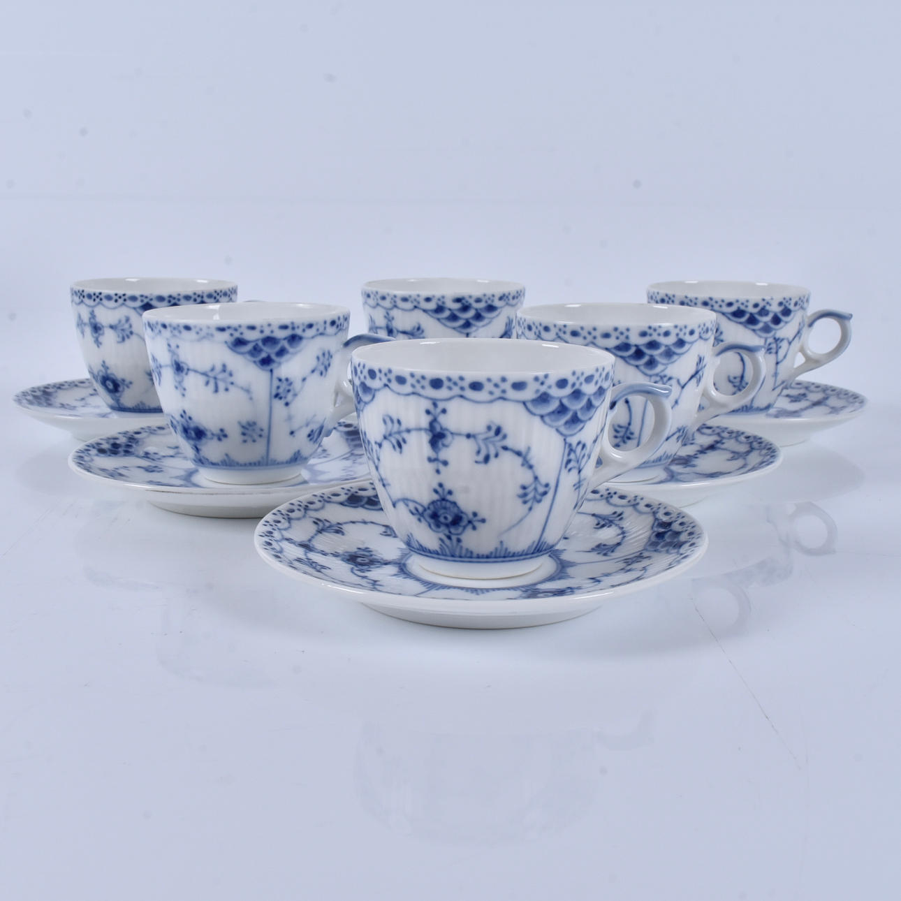 MOCCA CUPS WITH SAUCER, 6 plus 6 pcs.