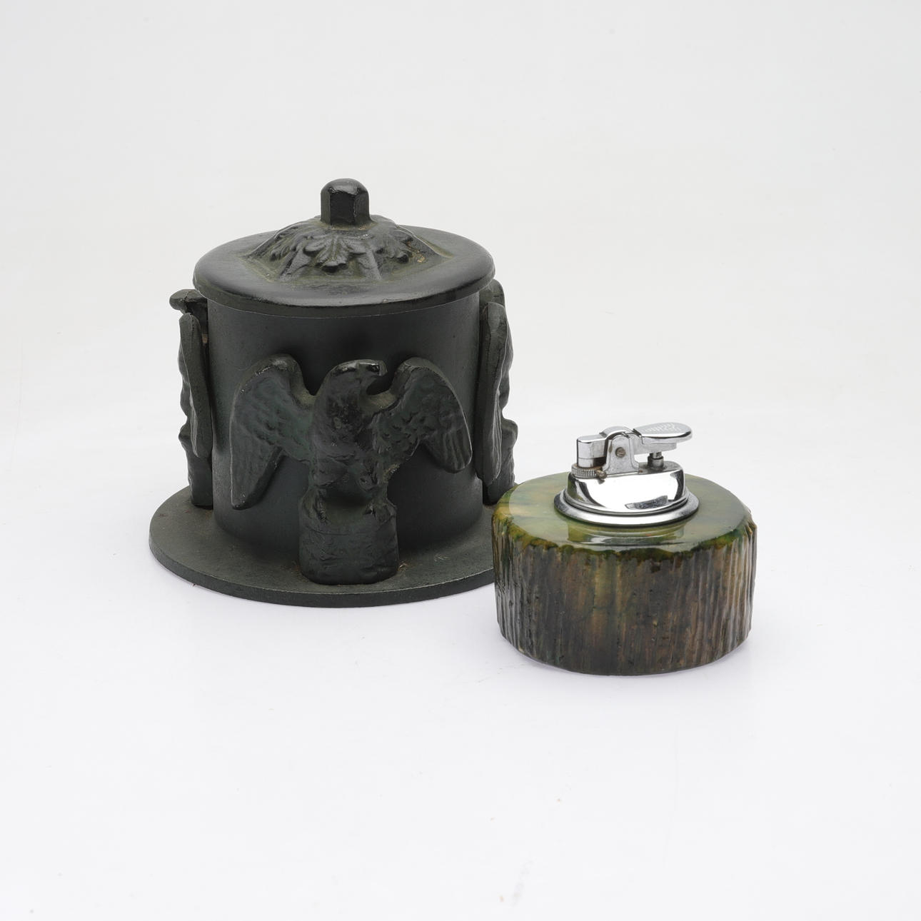 TOBACCO JAR, and TABLE LIGHTER. Decor with blue eagles.