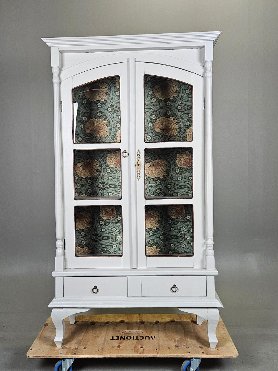 A contemporary display cabinet.