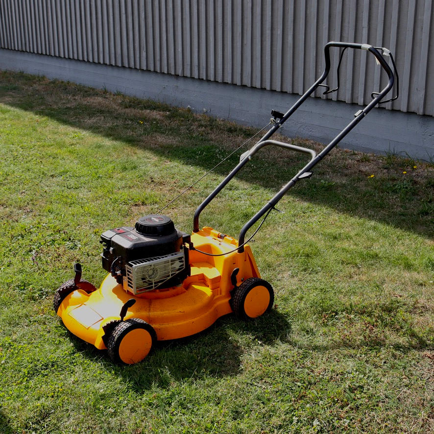 GRÆSSLÅMASKINE PARTNER 431, BRIGGS & STRATTON.