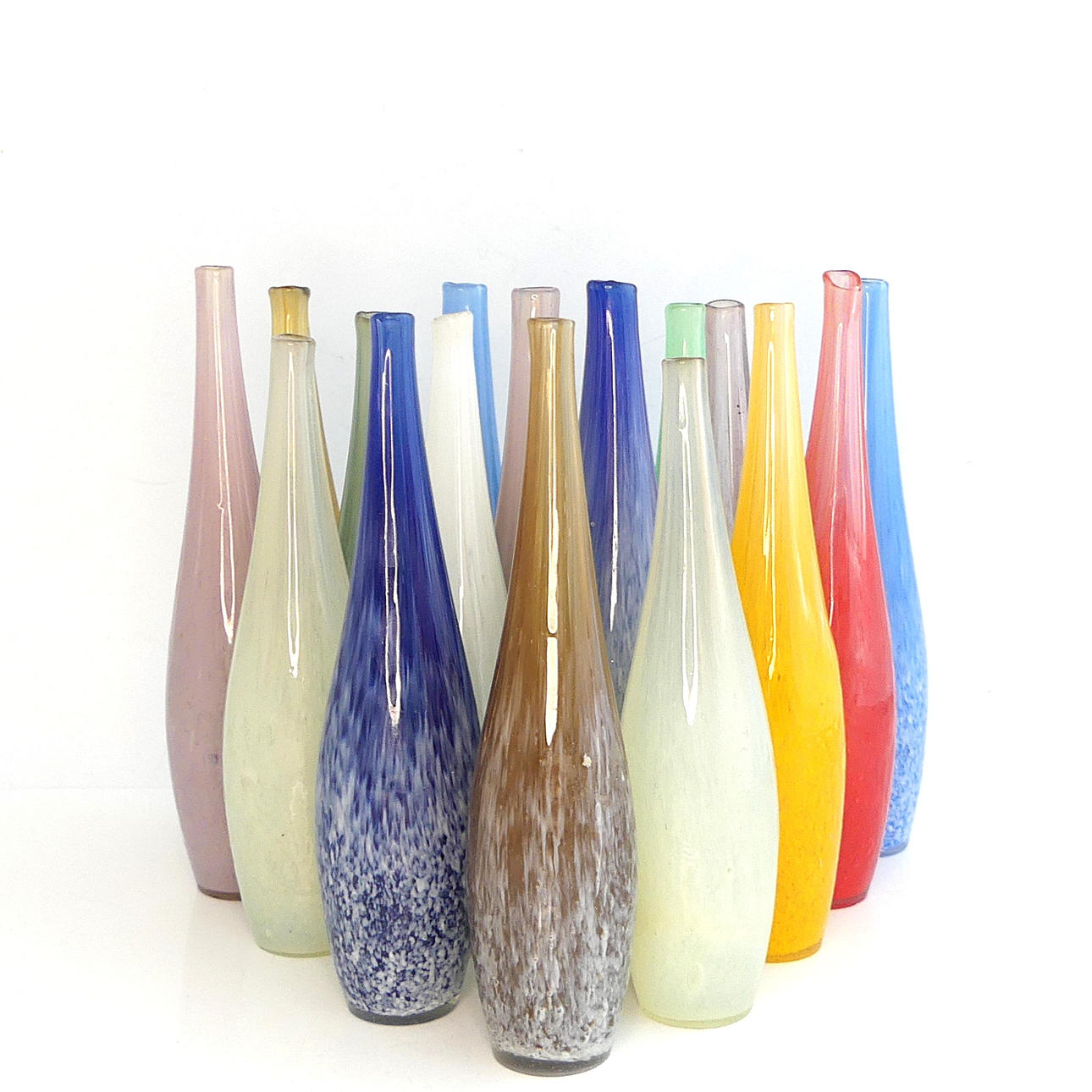 17 glass miniature vases, Klockargården.