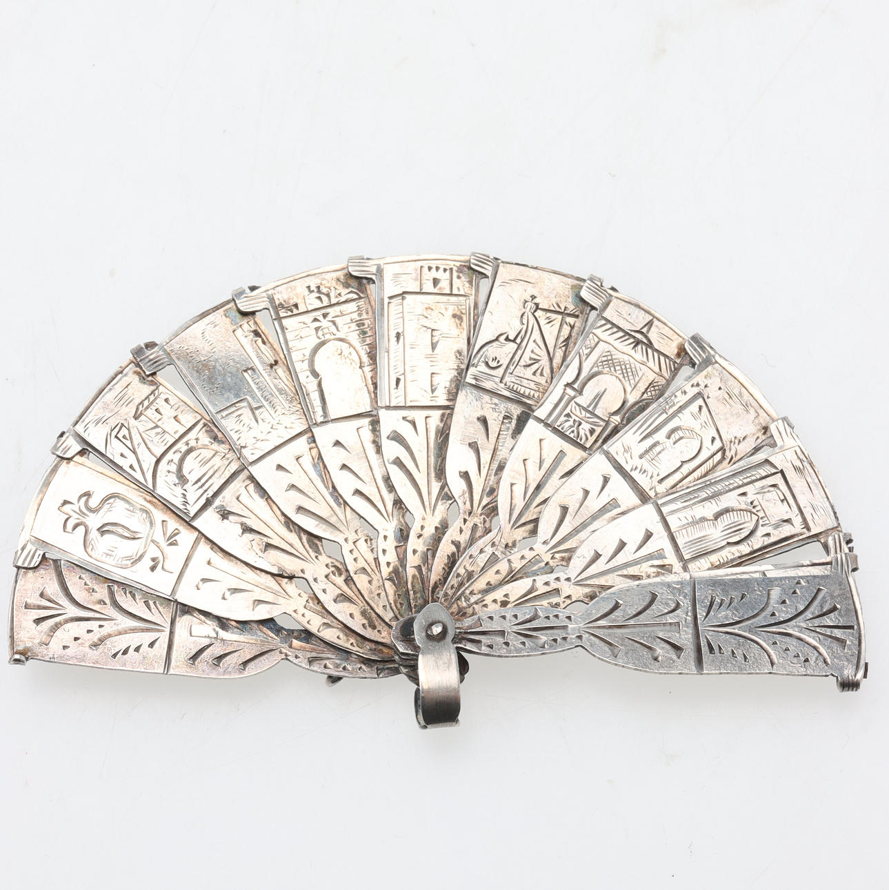 BROOCH, silver, feather.