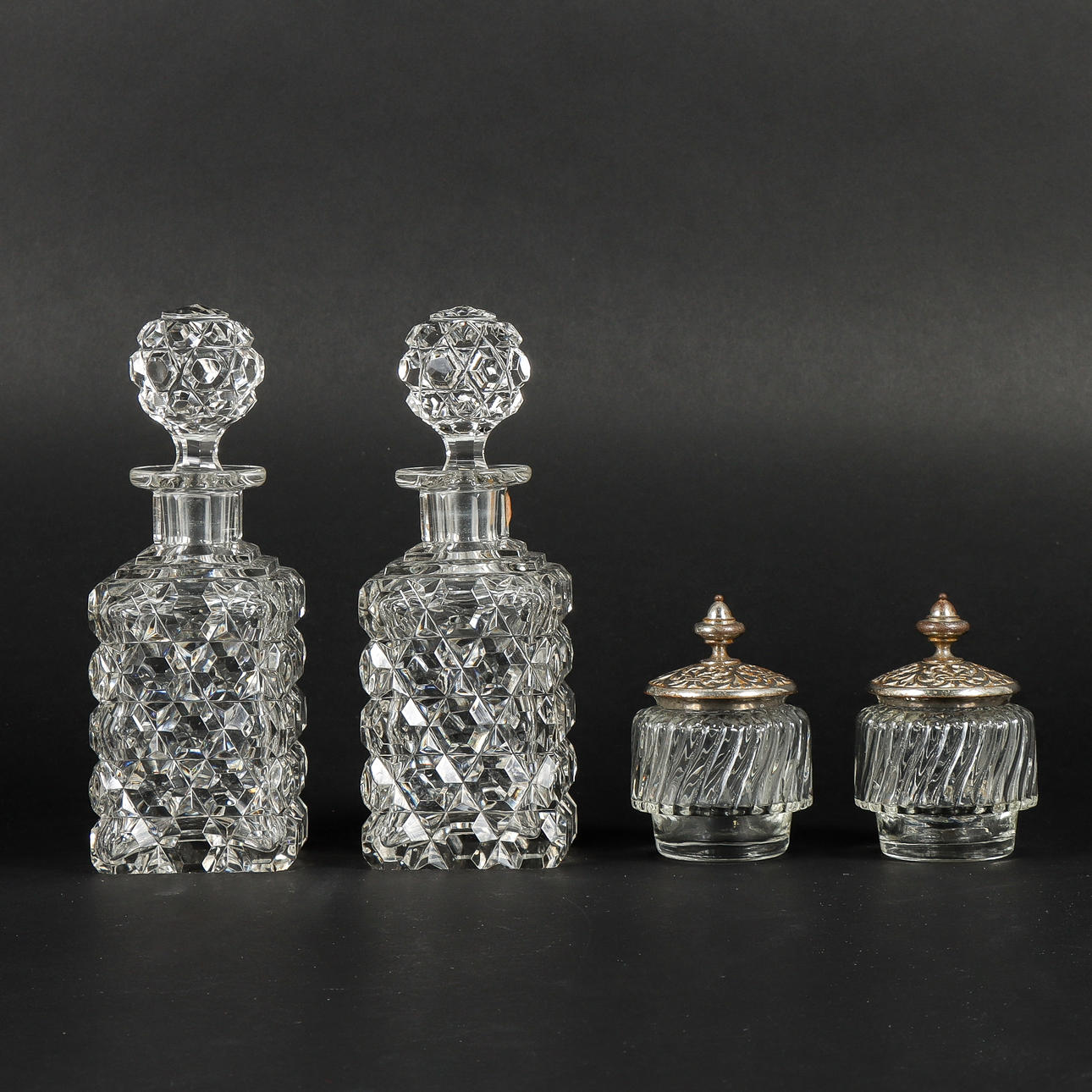 FLASKOR OCH BURKAR glas.