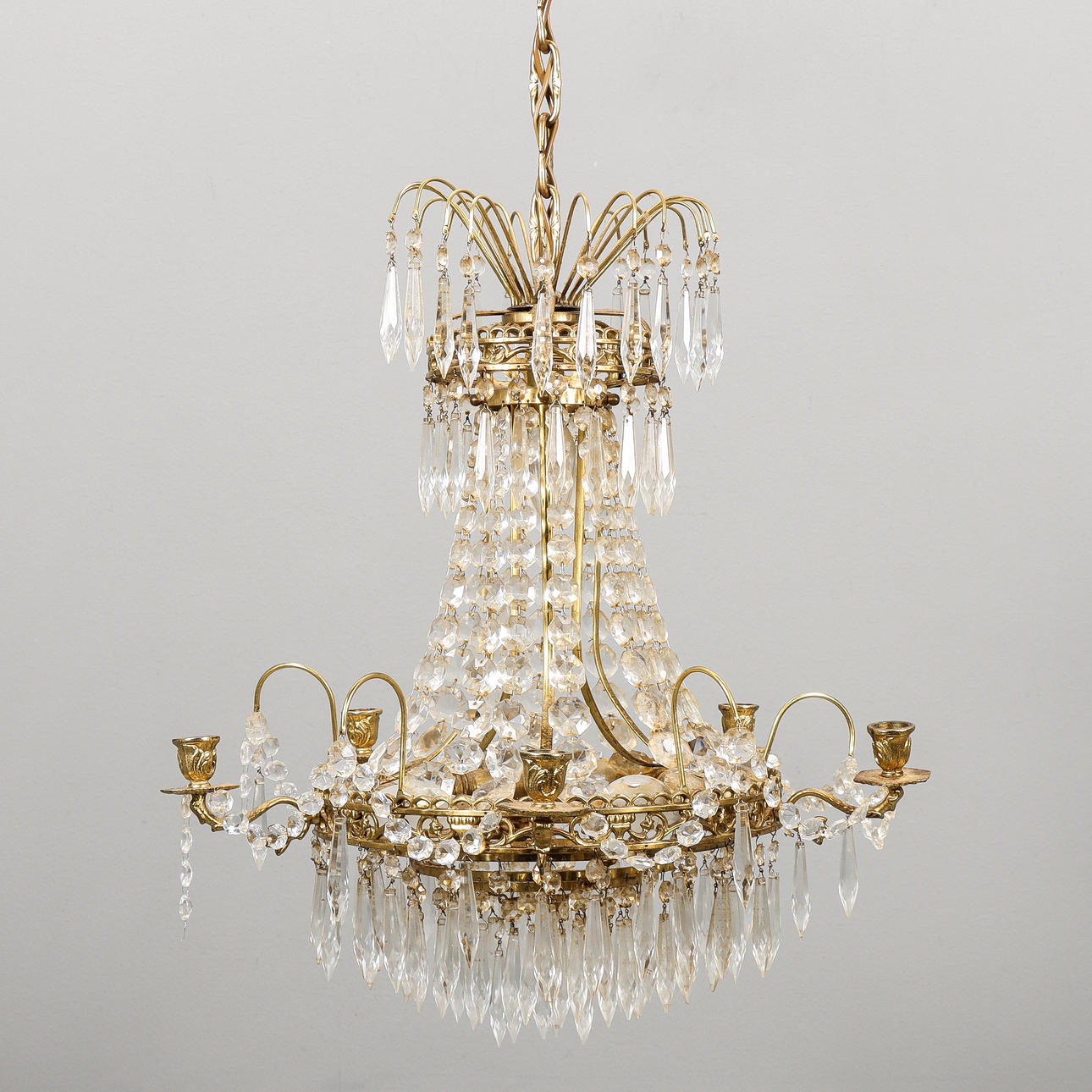 CRYSTAL CHANDELIER 5 light arms.