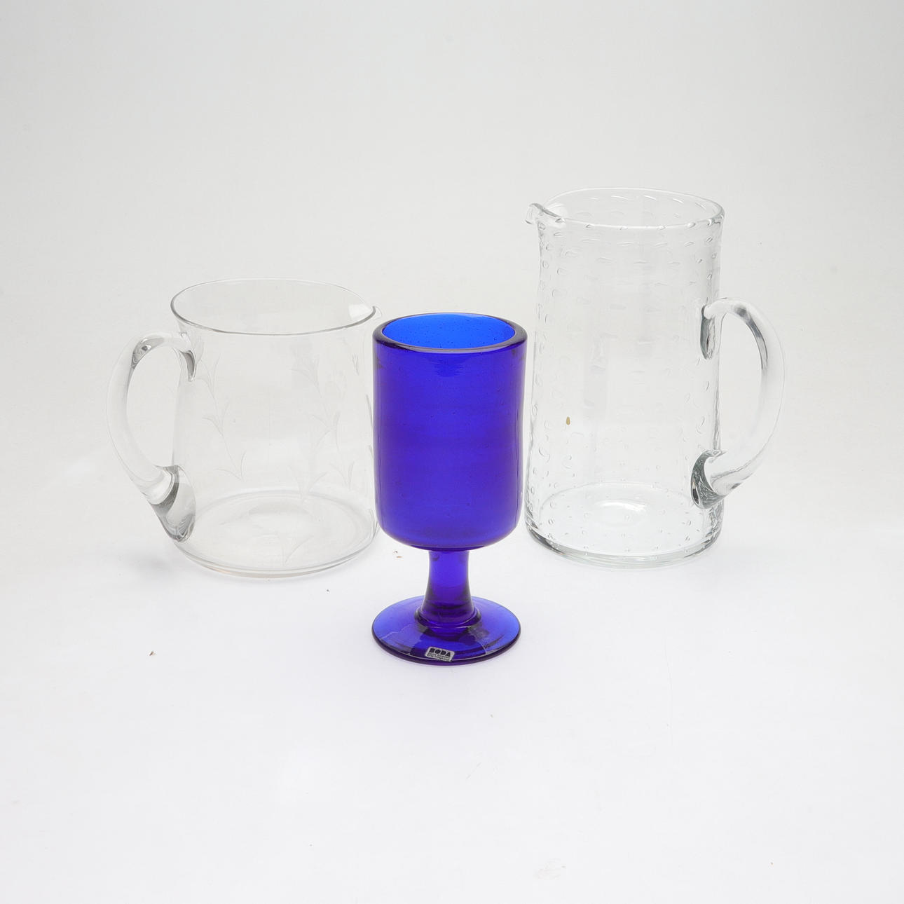 GLASS OBJECTS, 3 pieces, b.la. Boda.