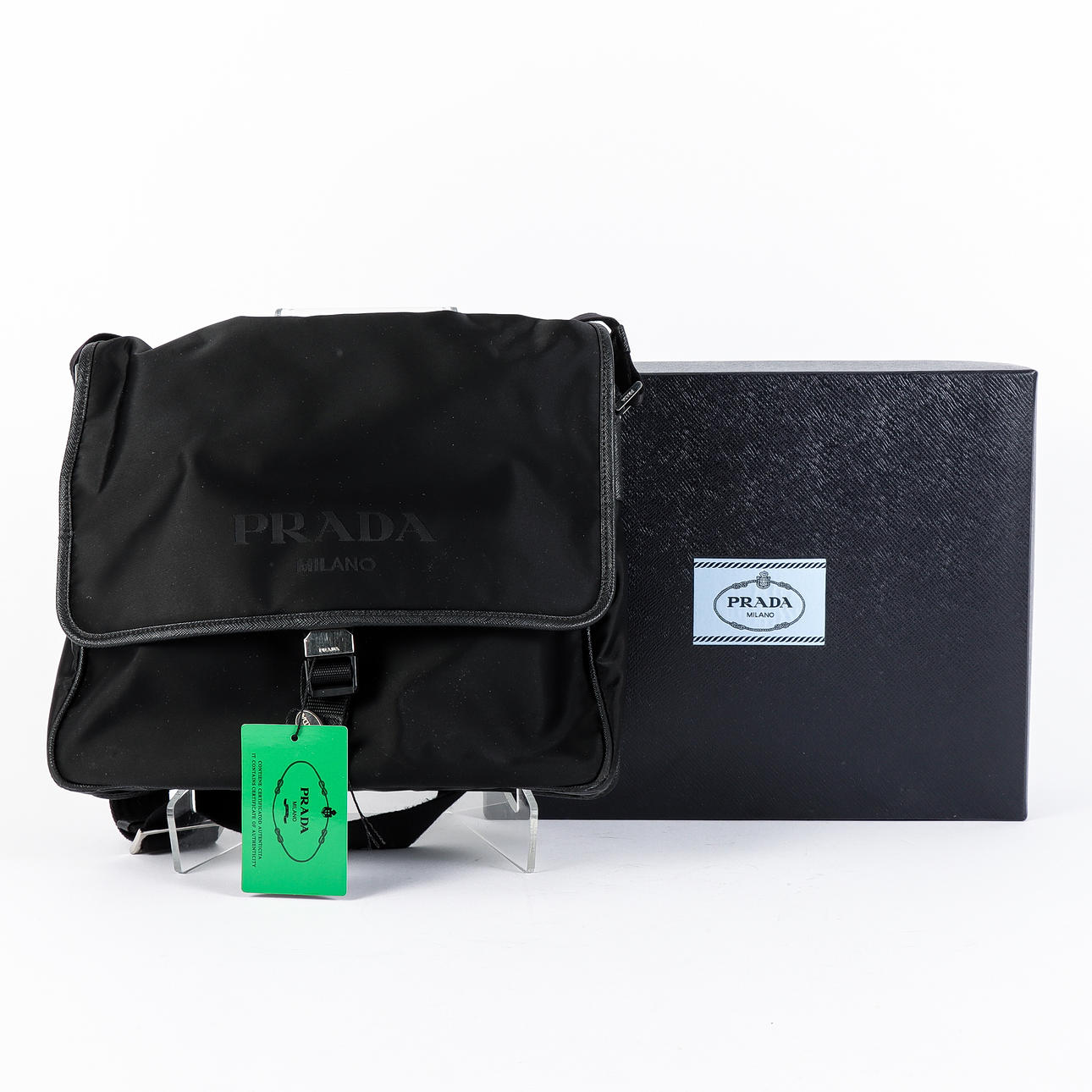 LAUKKU Prada Milano.