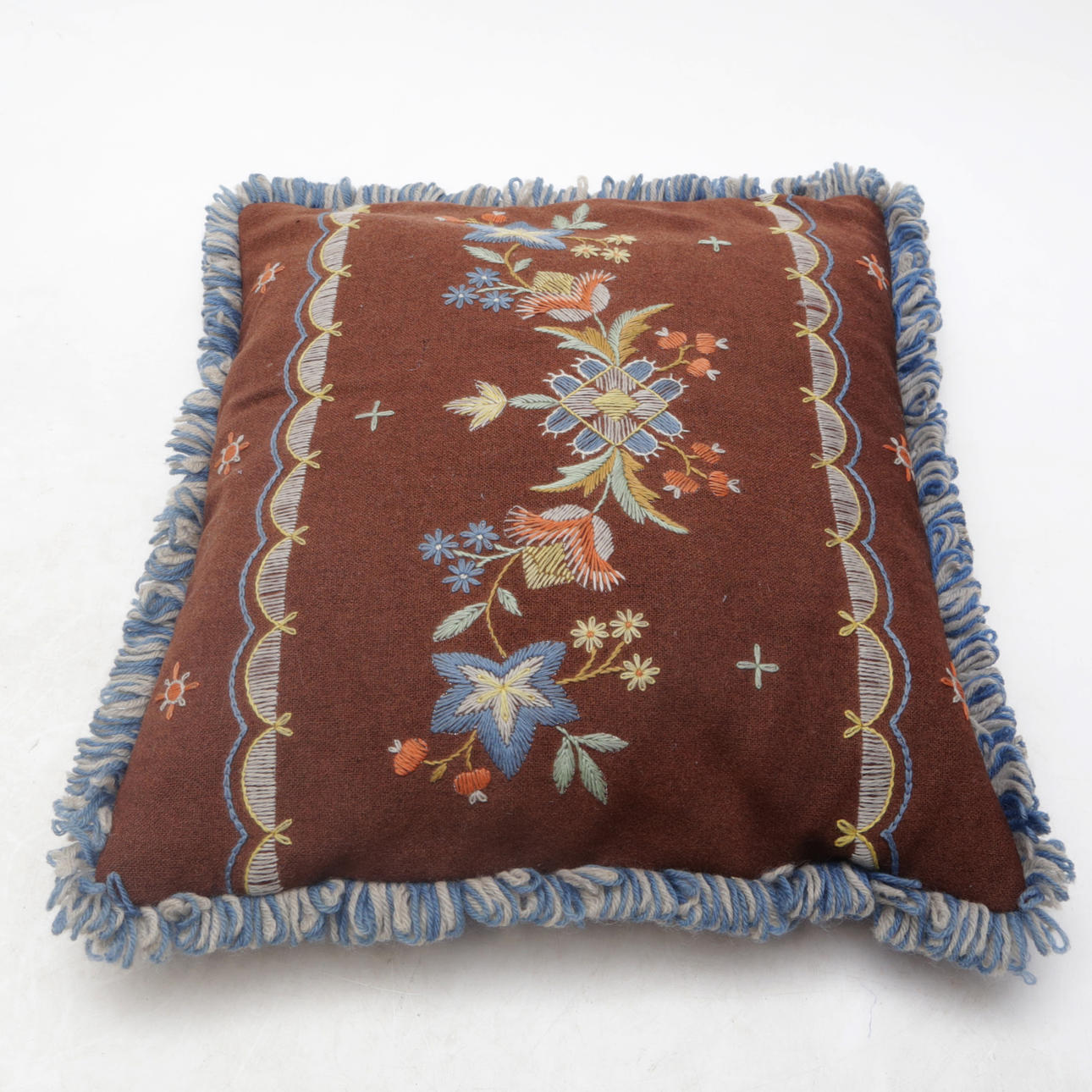 Cushion, embroidered.