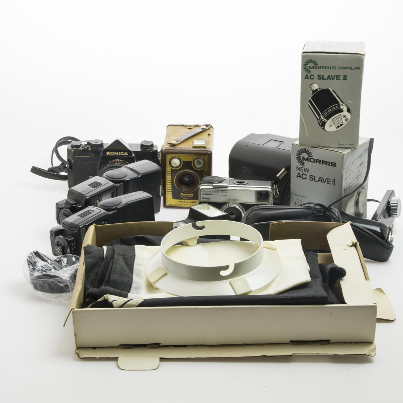 KAMEROR, BLIXTAR M.M.