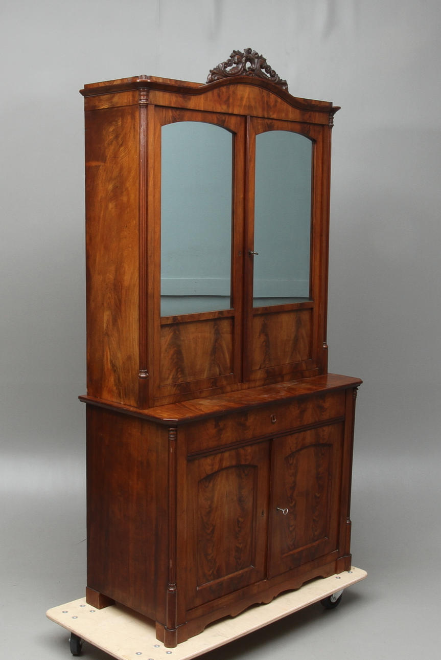 SKÅP, med spegeldörrar, mahogny, 1800-tal.