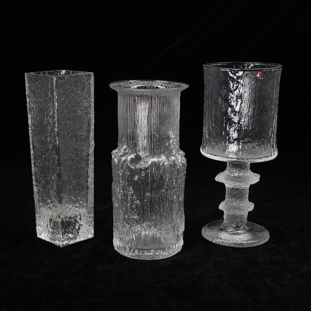 3 jarrones de vidrio, Iittala, Finlandia.